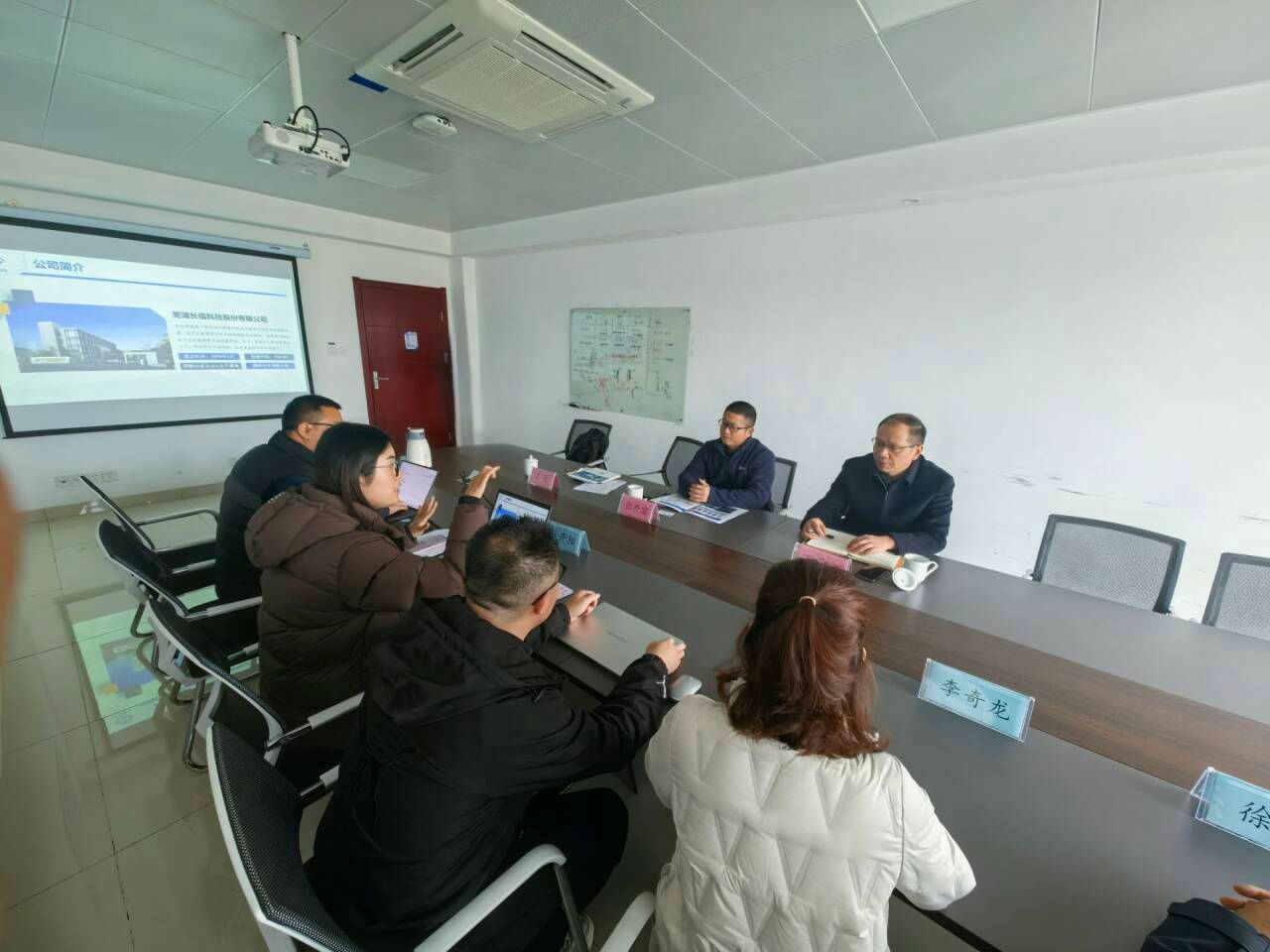 訪企拓崗促就業(yè) 蕪湖企業(yè)管理圖景下的共贏啟示